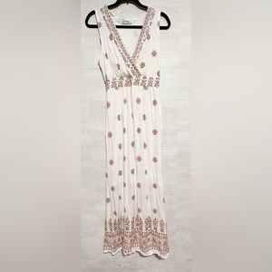 Lapogee White Maxi Dress Large